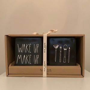 Rae Dunn Makeup Brush cups
